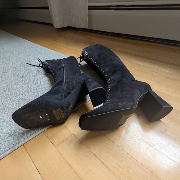 Suede lace-up boot | Size 8 - Picture 6 of 7